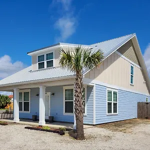 https://stella-by-the-sea-by-blueswell.panamacity-beachhotels.com