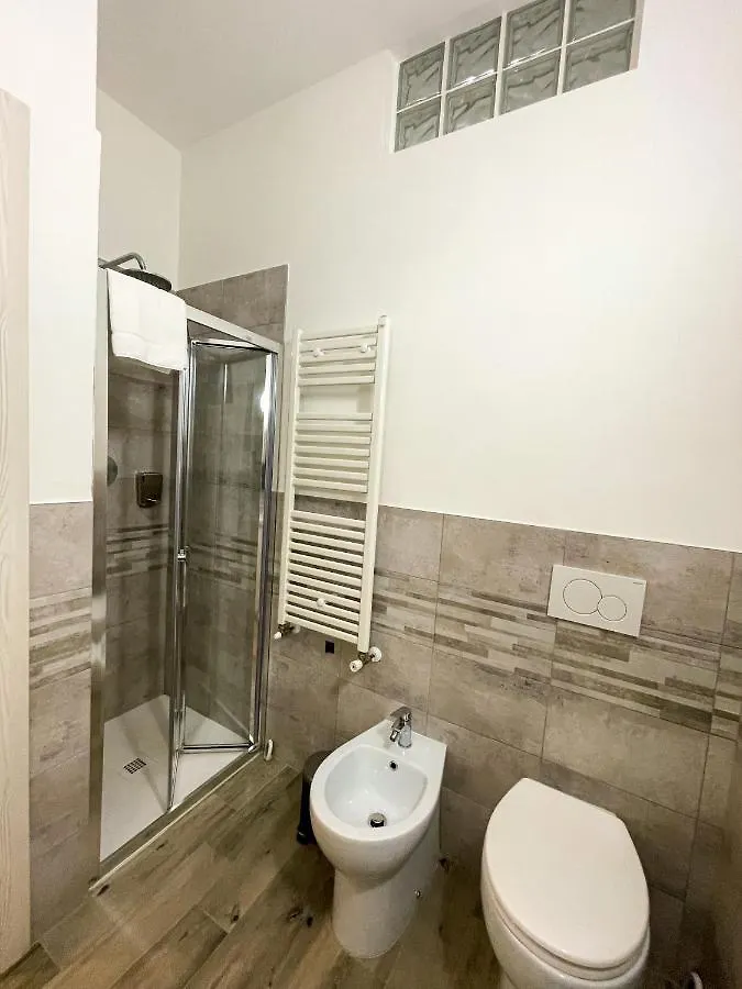 Apartment Ferienwohnung Dea Dreams - Piazzale Lodi Near Fondazione Prada Mailand Italien